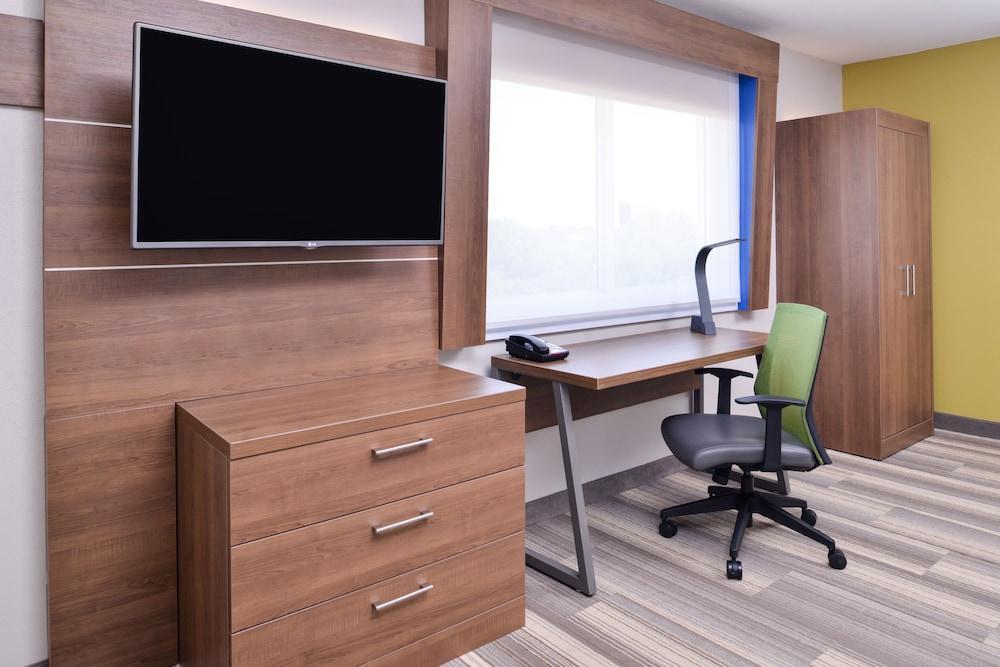 Holiday Inn Express Hotel & Suites Elgin By Ihg Esterno foto
