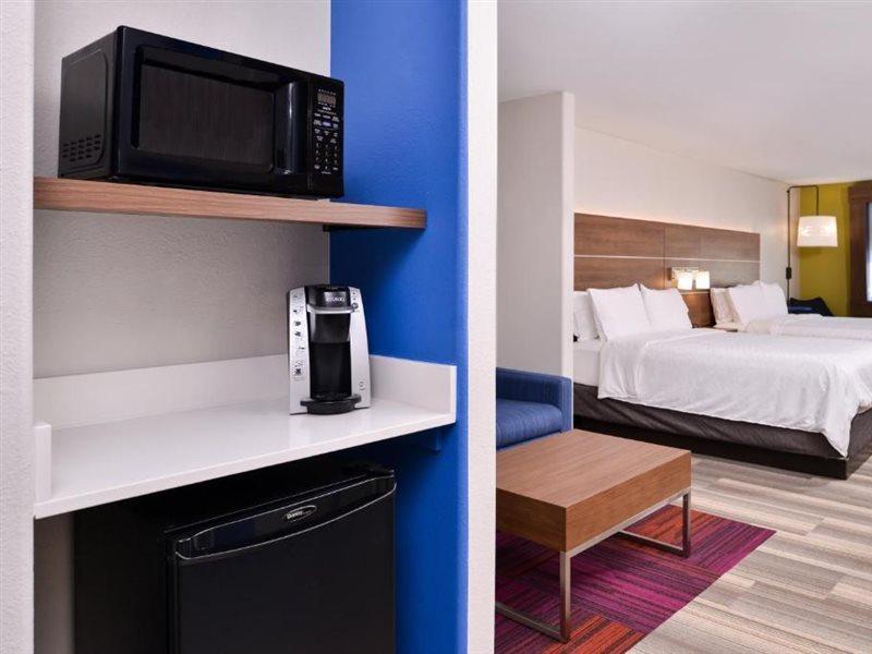 Holiday Inn Express Hotel & Suites Elgin By Ihg Esterno foto
