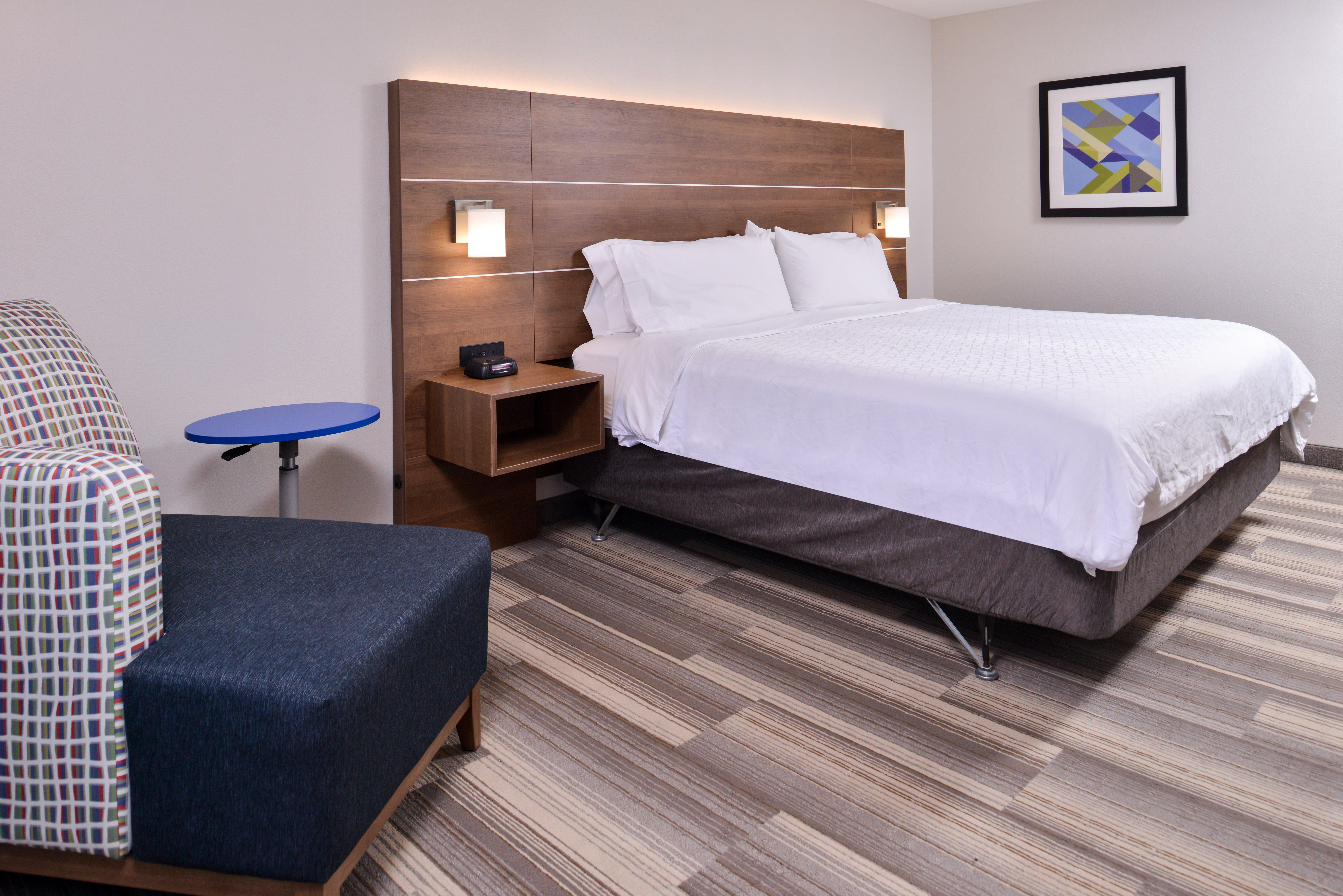 Holiday Inn Express Hotel & Suites Elgin By Ihg Esterno foto