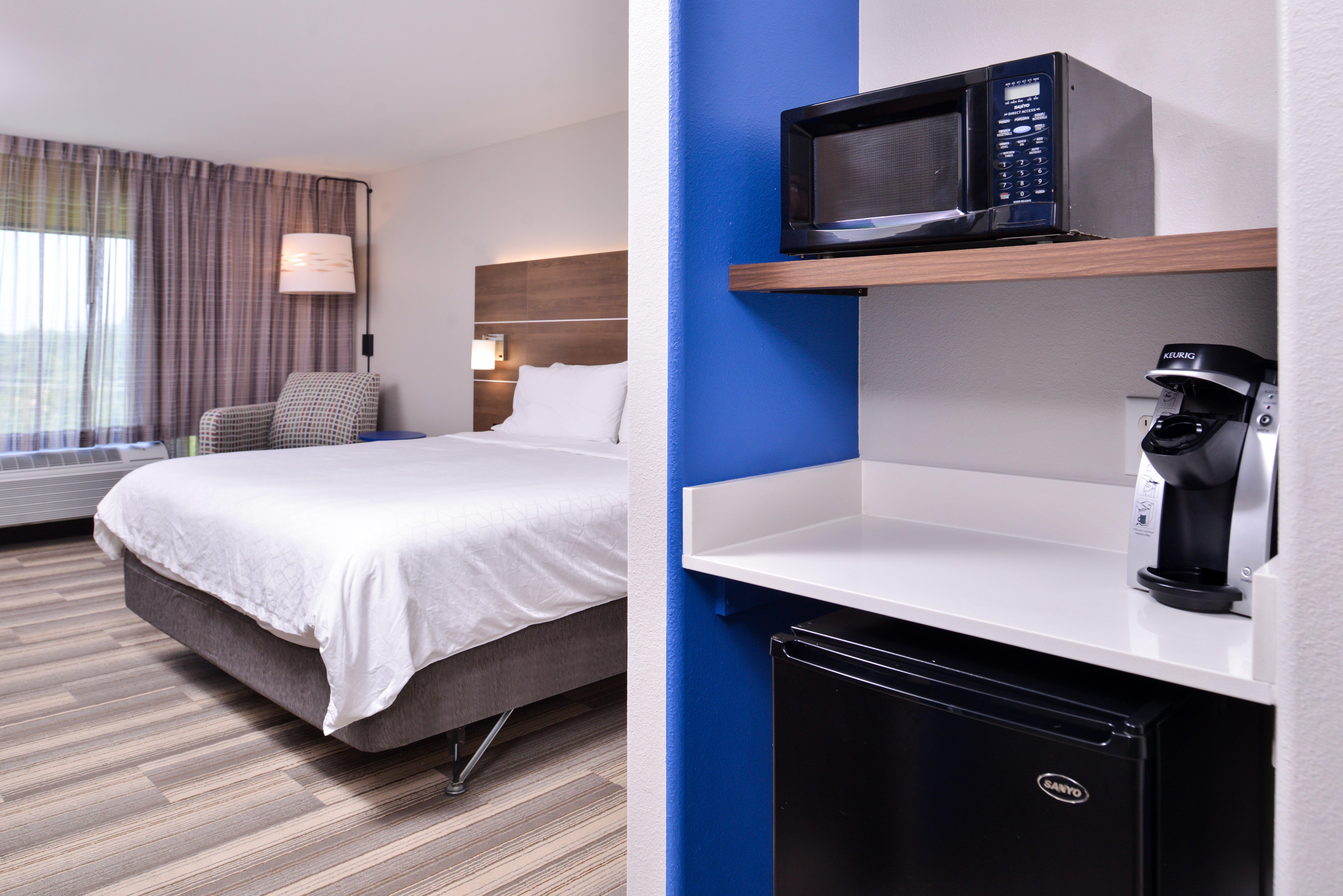 Holiday Inn Express Hotel & Suites Elgin By Ihg Esterno foto