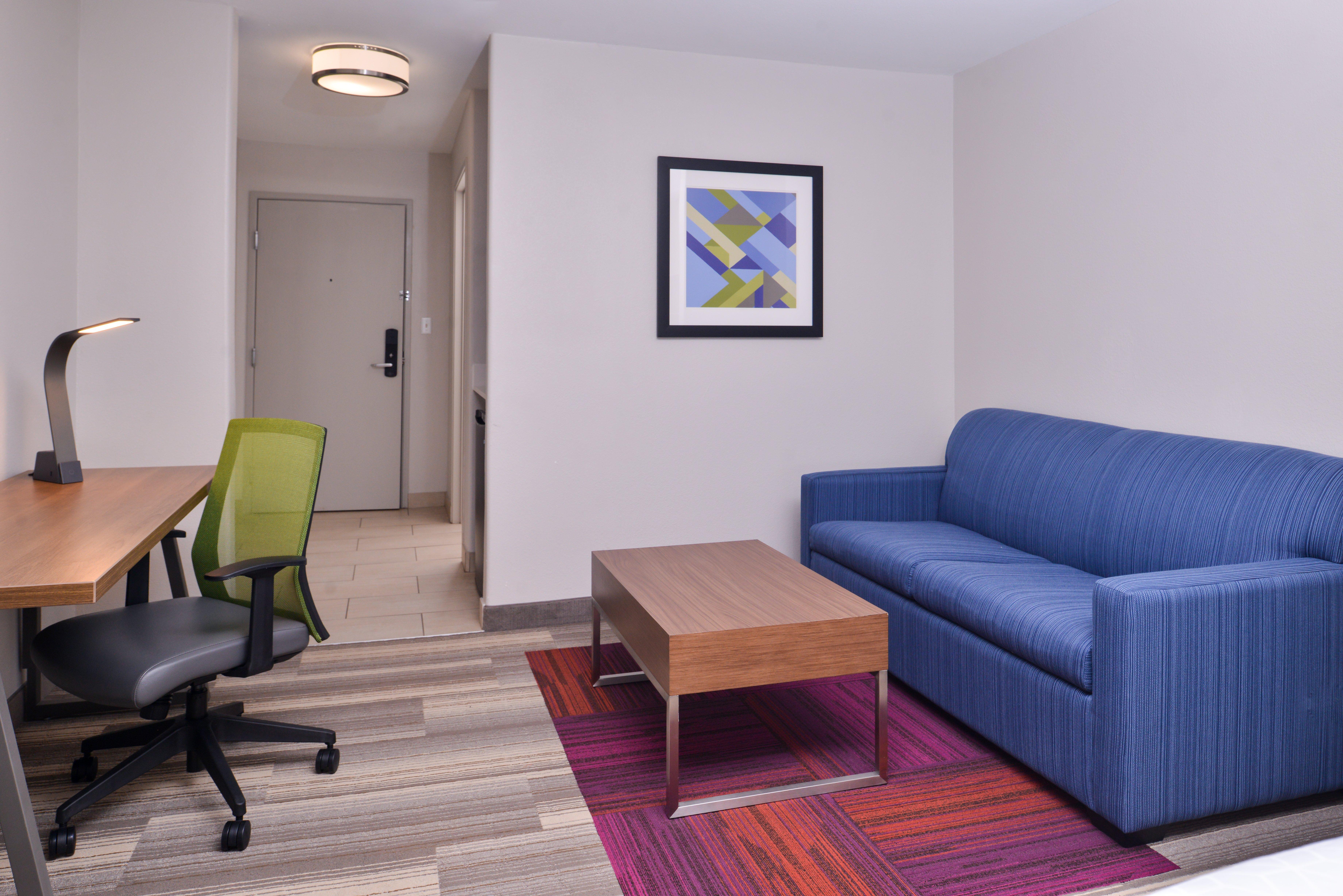 Holiday Inn Express Hotel & Suites Elgin By Ihg Esterno foto