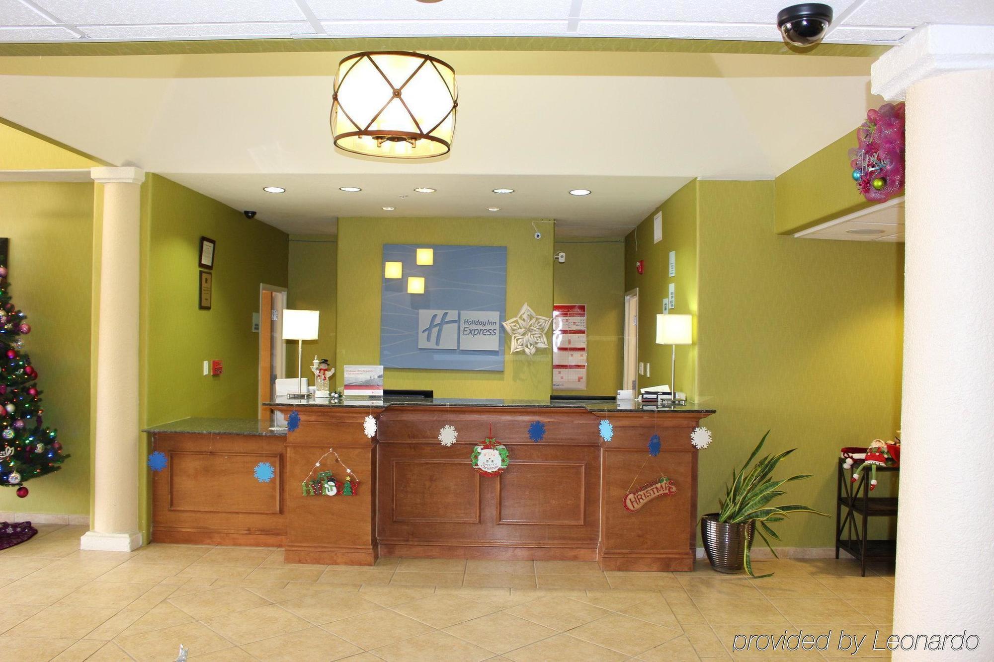 Holiday Inn Express Hotel & Suites Elgin By Ihg Esterno foto